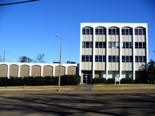 656 N. State Street, Jackson, MS 39202 – 34,494 SF