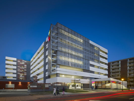 Hartford Hospital, Hartford CT - 1,250 car employee parking garage